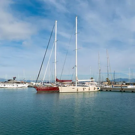 Caffelatte Marina Di Pisa